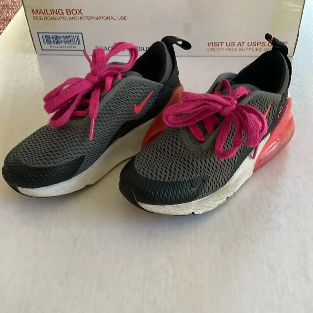 NIKE AIRMAX 270 Kids Sneakers Size 13C